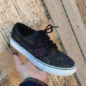 Nike SB zoom Stefan Janoski green camo print casual sneakers you're sz 5